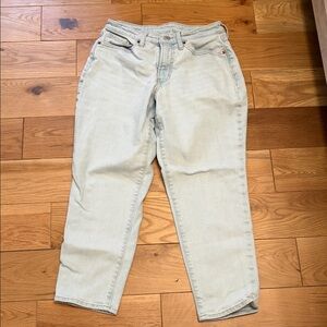 Old Navy High-Rise Curvy OG Straight Jeans – Size 8 Petite